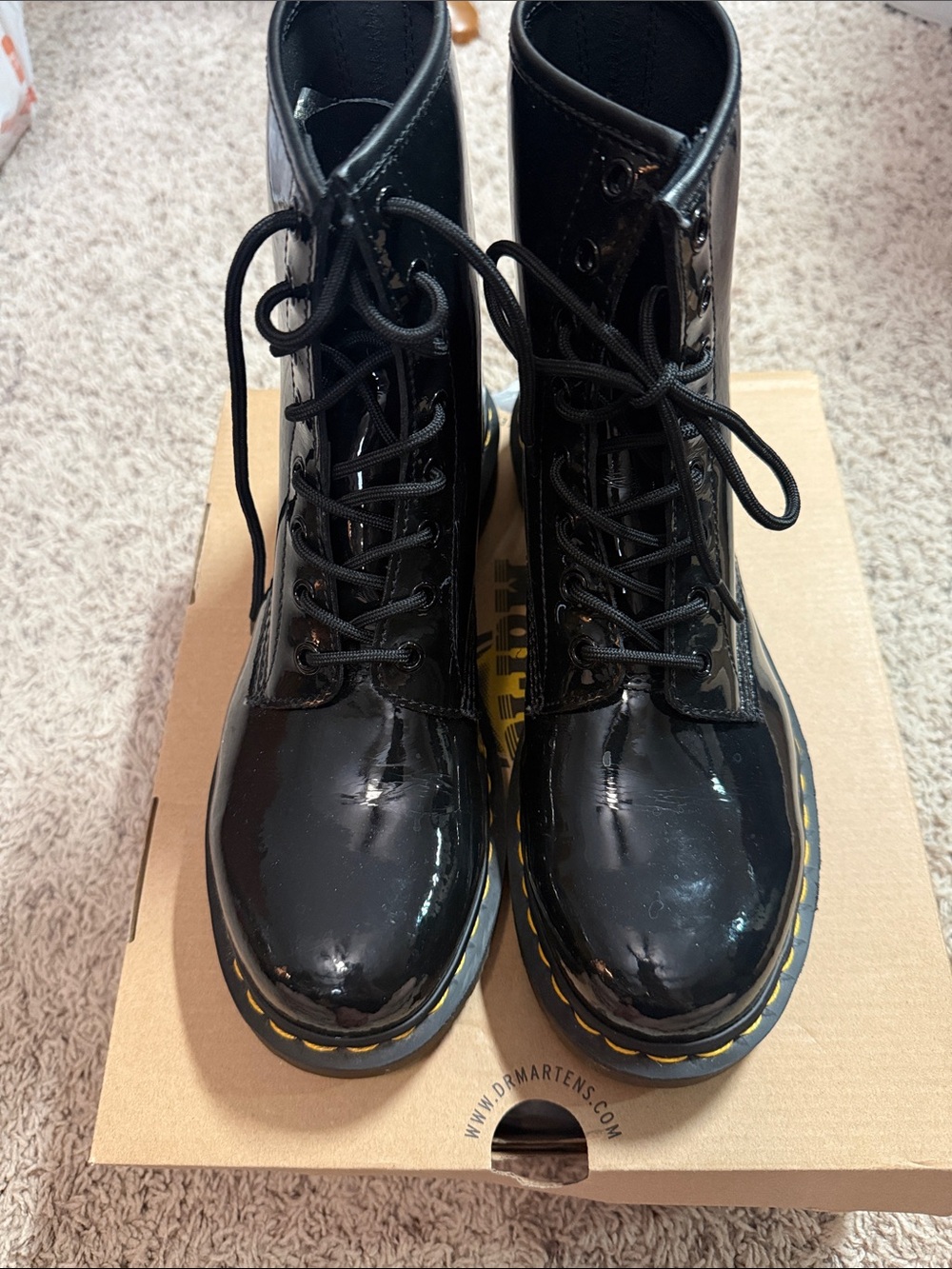 Doc Martens 1460 patent leather